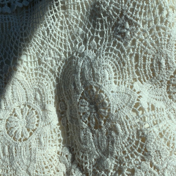 🪶American Eagle crochet dress - Picture 3 of 6